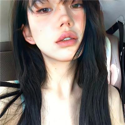 女人是英雄